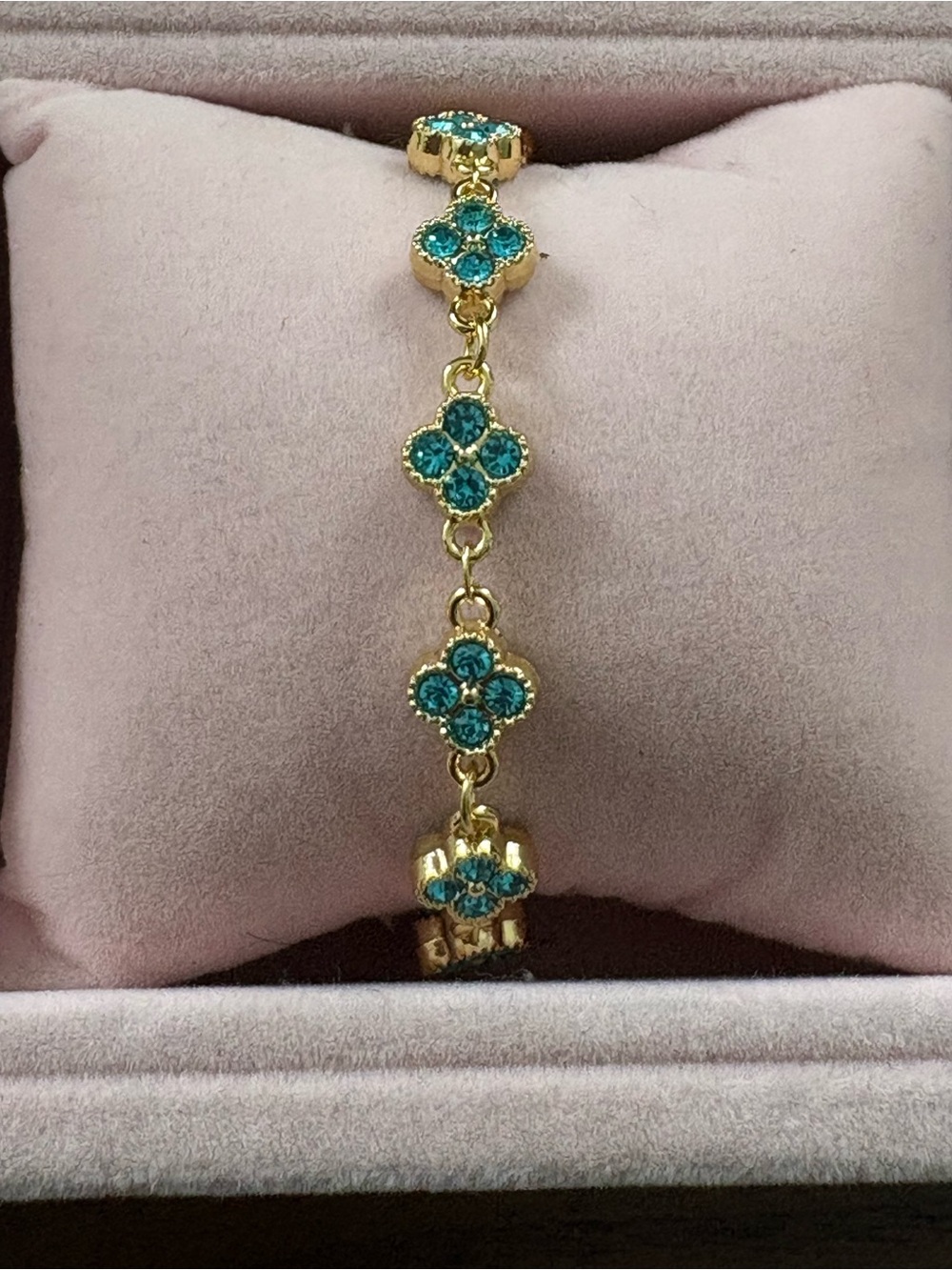 Ocean 🌊 Blue 14K GP Clover Bracelet.